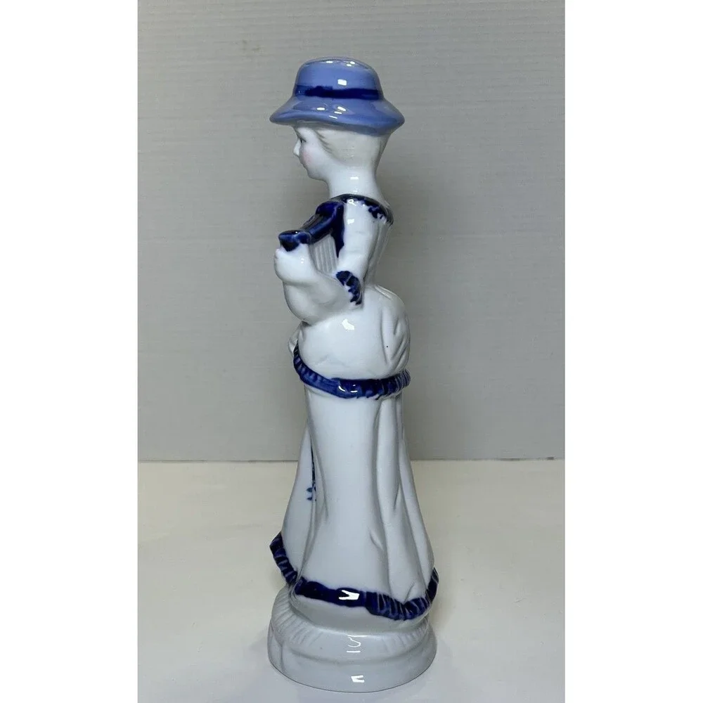 Vintage Porcelain Victorian/Colonial Women Figurine White/Blue Home Decor